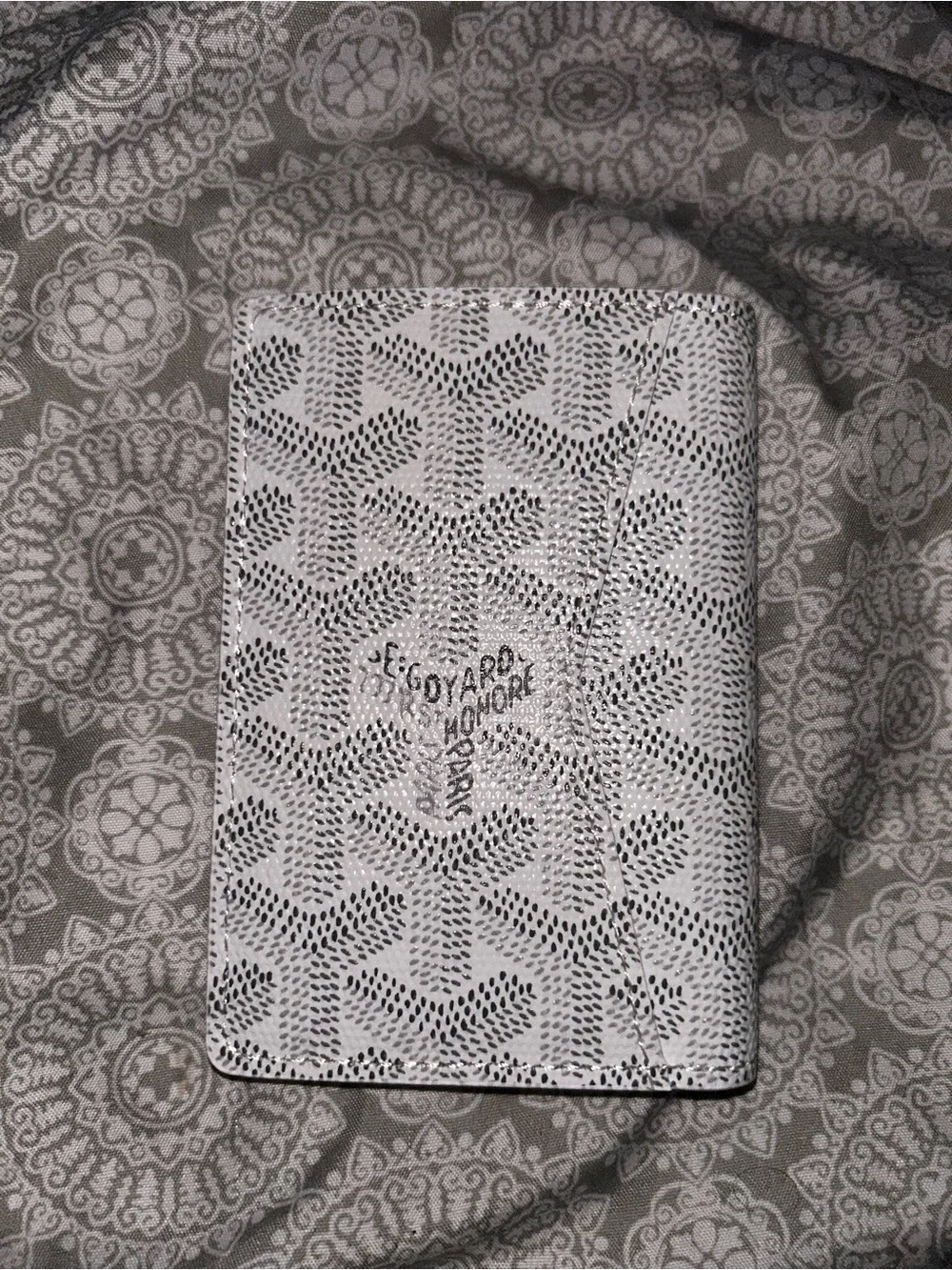 Goyard signature chevron